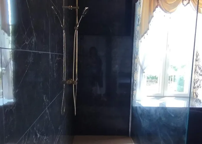 Le Palazzo Yes Frühstückspension 3*